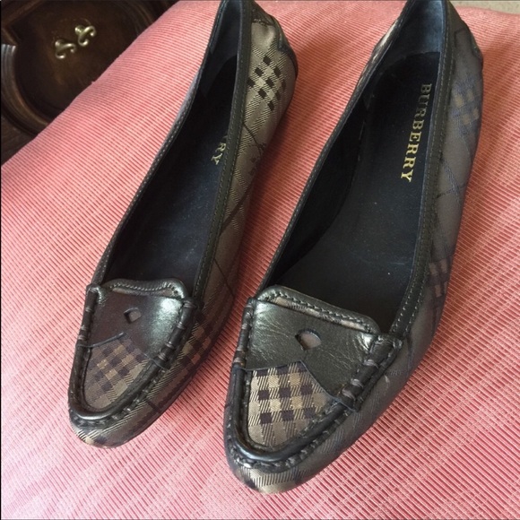 Burberrry pre-loved - Picture 2 of 5